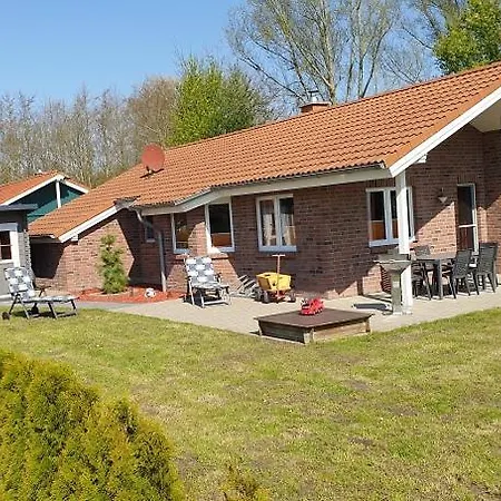 Holiday home Strandmuschel *